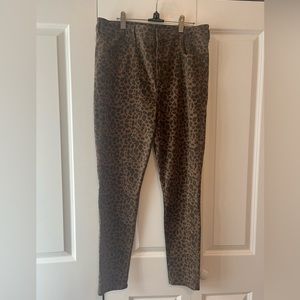 American Eagle Leopard Jeans NWOT